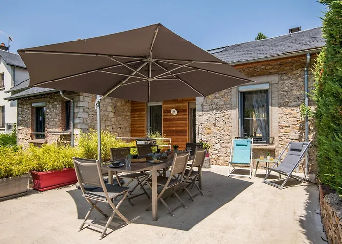 La Ruthenoise - Elegance, Clim, Parking & Jardin 度假居 *